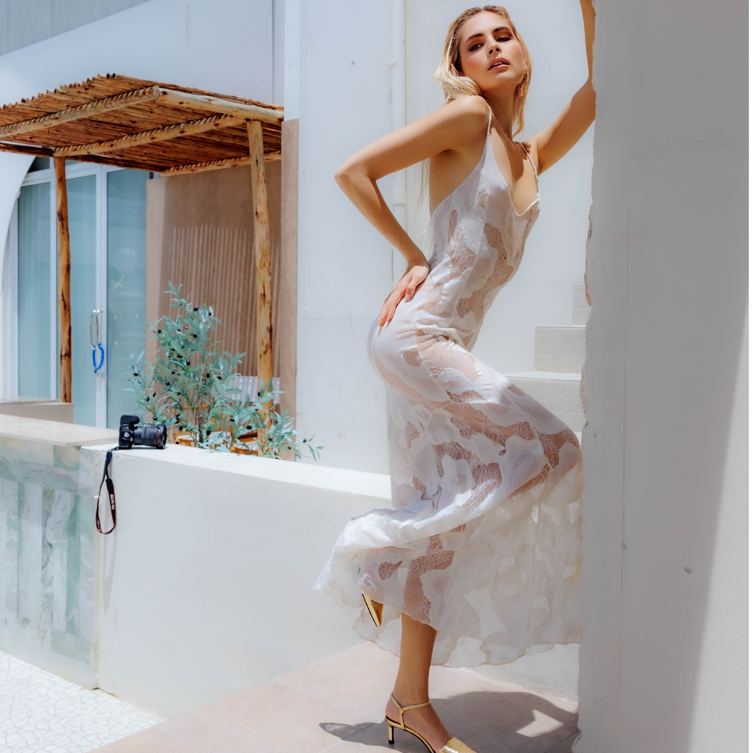The Clean Luxe Blueprint Guide to Vacation Styling; Packing for Thailand